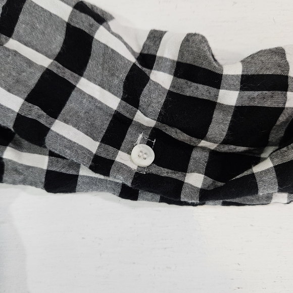 Thread & Supply black and white plaid long sleeve Top women's size la… - Picture 6 of 11
